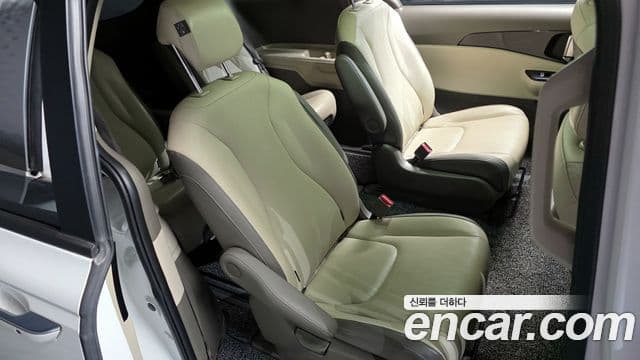 Kia Carnival 4세대 Prestige, 2023 12