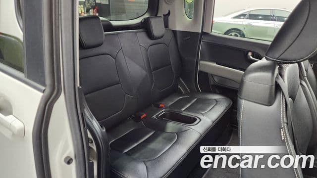 Kia The / новый New Kia Ray EV Light, 2024 12