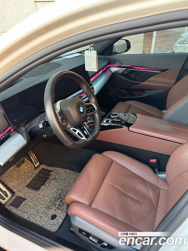 BMW 5시리즈 (G60) 530i xDrive M Sport, 2024 6