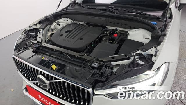 Volvo XC60 2세대 B5 Ultimate Bright, 2024 6