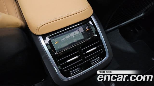 Volvo XC60 2세대 B5 Ultimate Bright, 2024 18