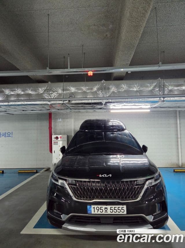 Kia Carnival 4세대 Signature, 2023 1