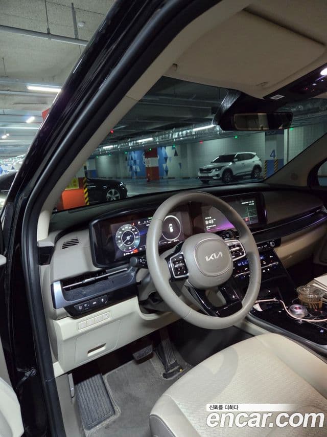 Kia Carnival 4세대 Signature, 2023 8