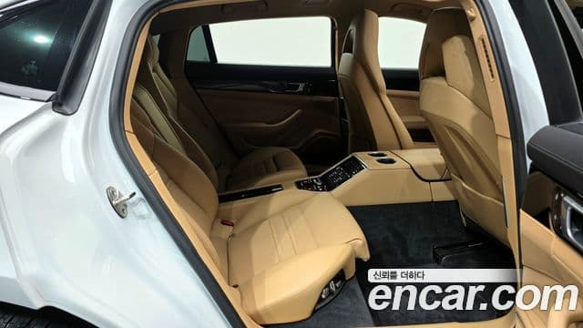 Porsche Panamera (971) Executive, 2021 12