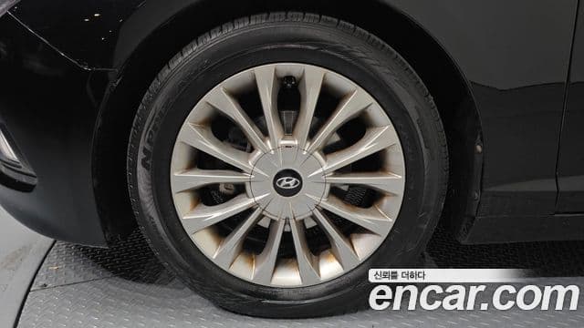 Hyundai LF Sonata 2.0 Smart, 2015 все фото