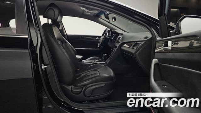 Hyundai LF Sonata 2.0 Smart, 2015 10