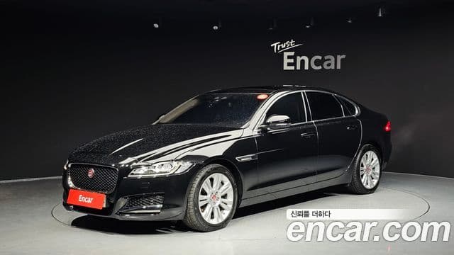 Jaguar XF (X260) 20d Portfolio AWD, 2018 1
