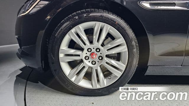Jaguar XF (X260) 20d Portfolio AWD, 2018 все фото