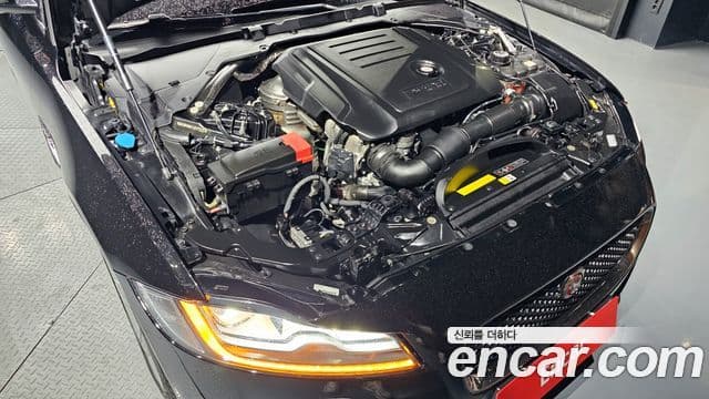 Jaguar XF (X260) 20d Portfolio AWD, 2018 6