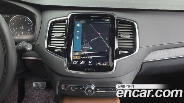 Volvo XC90 2세대 B6 Inscription, 2021 14