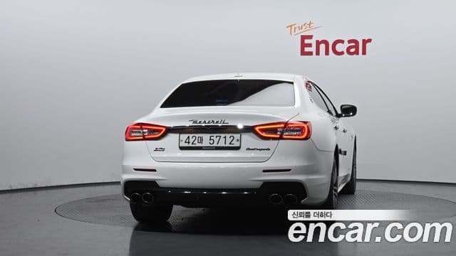 Maserati Quattroporte S Q4 3.0 V6 GranSport, 2017 4