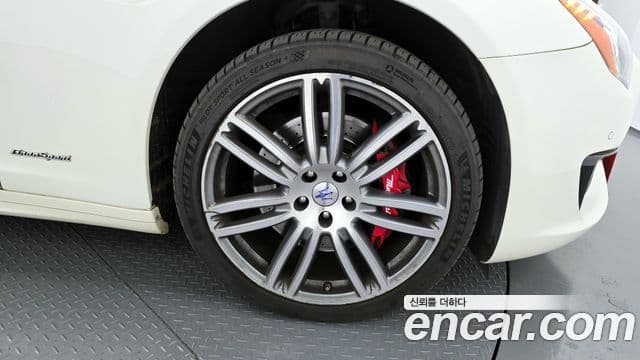 Maserati Quattroporte S Q4 3.0 V6 GranSport, 2017 все фото