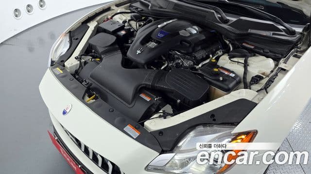 Maserati Quattroporte S Q4 3.0 V6 GranSport, 2017 6