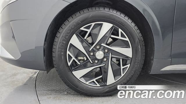 Hyundai The / новый New Grandeur IG гибрид Premium, 2022 все фото