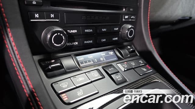 Porsche 718 카이맨 4.0 GT4, 2023 16