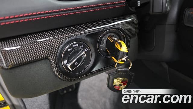 Porsche 718 카이맨 4.0 GT4, 2023 17