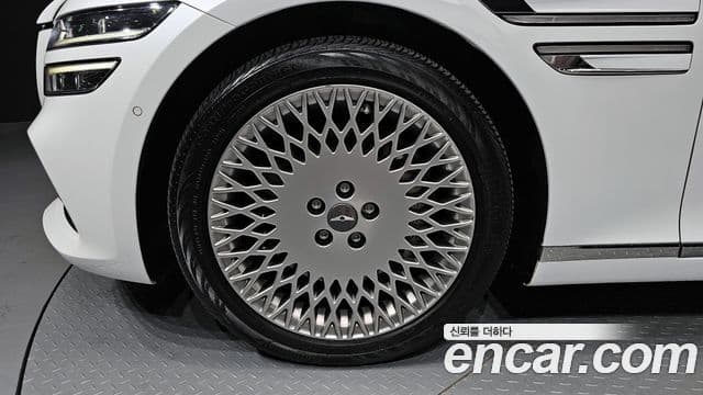 Genesis G80 (RG3) бензин 2.5 турбо AWD, 2022 все фото