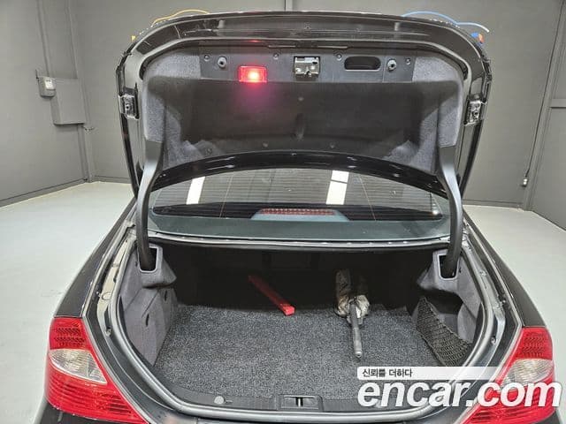 Mercedes-Benz CLS-класс W219 CLS350, 2006 18