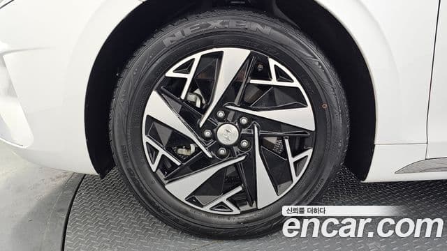 Hyundai The / новый New Grandeur IG гибрид Le Blanc, 2022 все фото