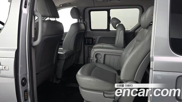 Hyundai Grand Starex Smart, 2017 12