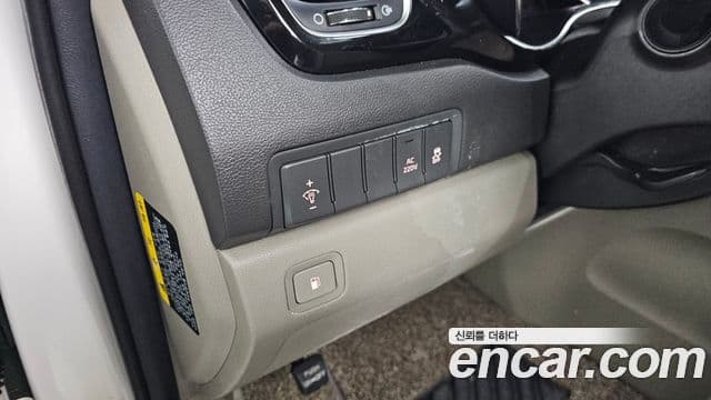 Kia All New Carnival Noblesse, 2017 16