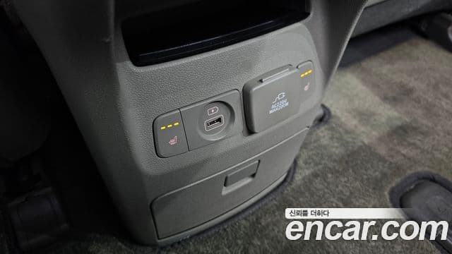 Kia All New Carnival Noblesse, 2017 18