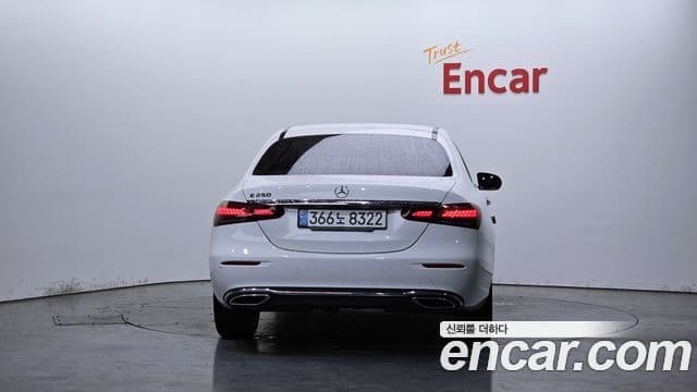 Mercedes-Benz E-класс W213 Exclusive, 2022 4