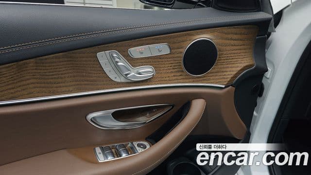 Mercedes-Benz E-класс W213 Exclusive, 2022 16