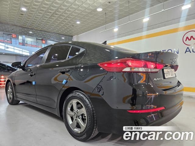 Hyundai Avante AD 1.6 GDI Smart, 2017 4