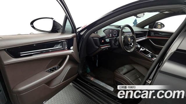 Porsche Panamera (976) 2.9 AWD E-гибрид, 2025 10