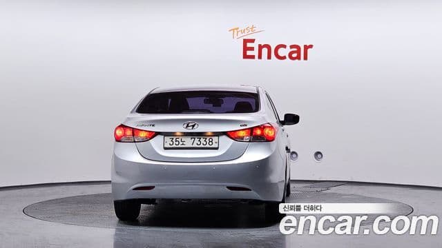 Hyundai Avante MD M16 GDI Smart, 2013 4