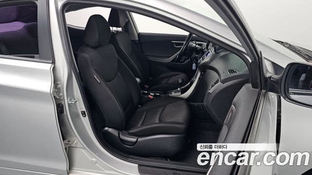 Hyundai Avante MD M16 GDI Smart, 2013 10