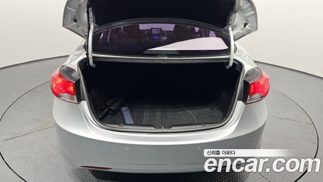 Hyundai Avante MD M16 GDI Smart, 2013 20