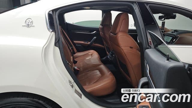 Maserati 기블리 3세대, 2017 12