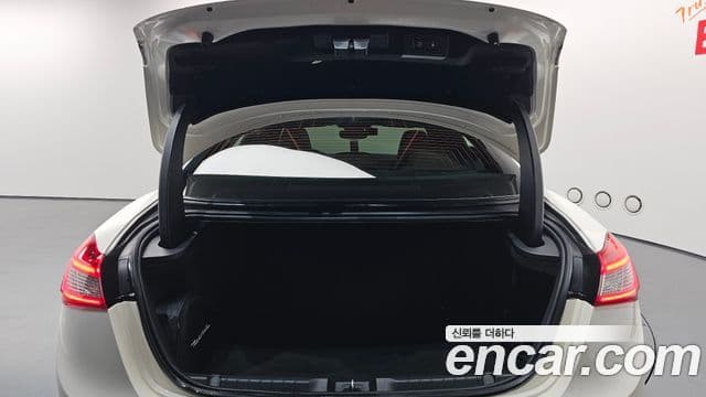 Maserati 기블리 3세대, 2017 20