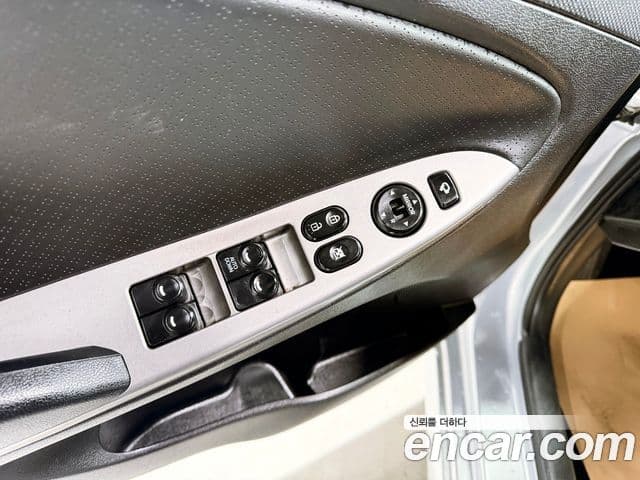 Hyundai Accent(новый кузов / новое поколение) Modern, 2016 8