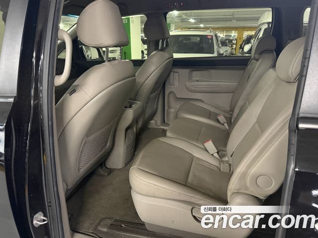 Kia The / новый New Carnival 11인승 Deluxe, 2020 16
