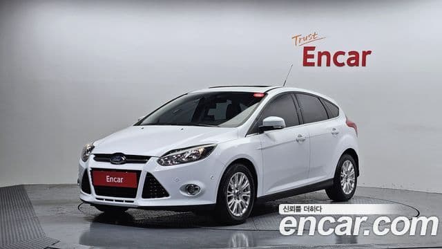 Ford 포커스 3세대, 2015 1