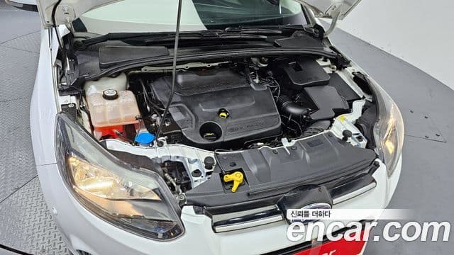 Ford 포커스 3세대, 2015 6