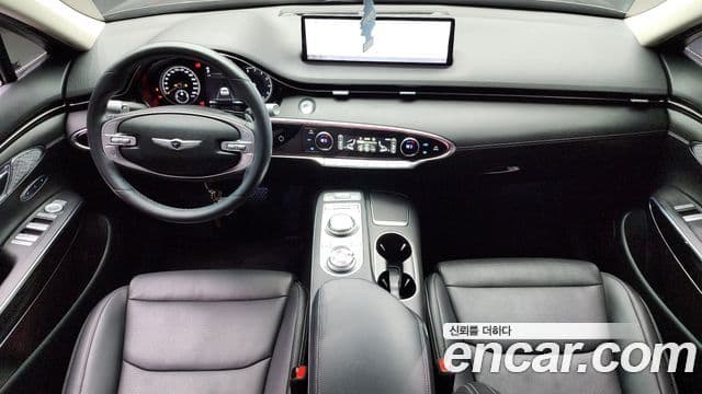 Genesis GV70, 2022 7