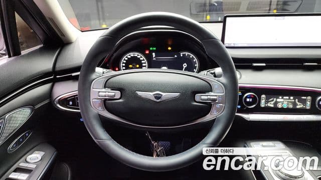 Genesis GV70, 2022 13