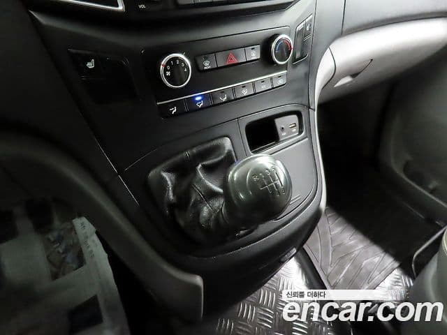 Hyundai Grand Starex Smart, 2016 9