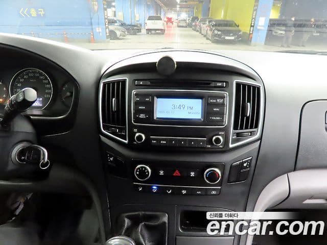 Hyundai Grand Starex Smart, 2016 17