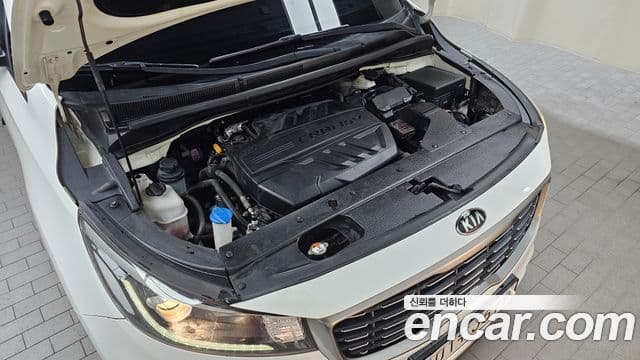 Kia The / новый New Carnival Luxury, 2019 6