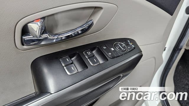 Kia The / новый New Carnival Luxury, 2019 14