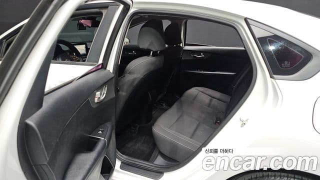 Kia All New K3 Trendy, 2019 19