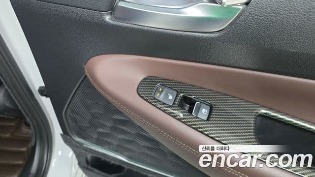 Hyundai Santa Fe TM Inspiration, 2019 18