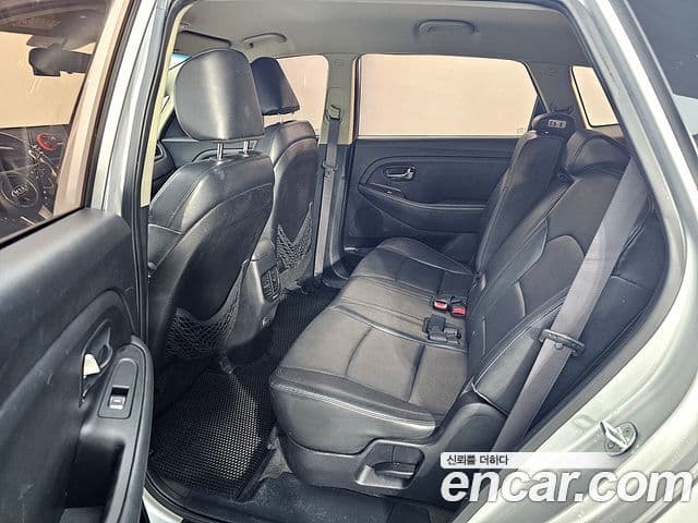 Kia All New Carens Prestige, 2014 9