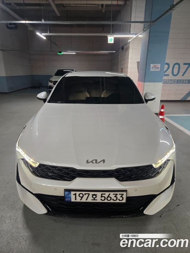 Kia K5 3세대 Prestige, 2022 1