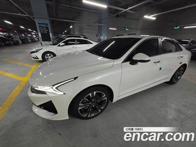 Kia K5 3세대 Prestige, 2022 2